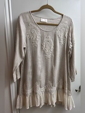 Paper Lace Linen Tunic Sz L?Embroidery Lace Boho ruffle Hem Women’s Top - Cream